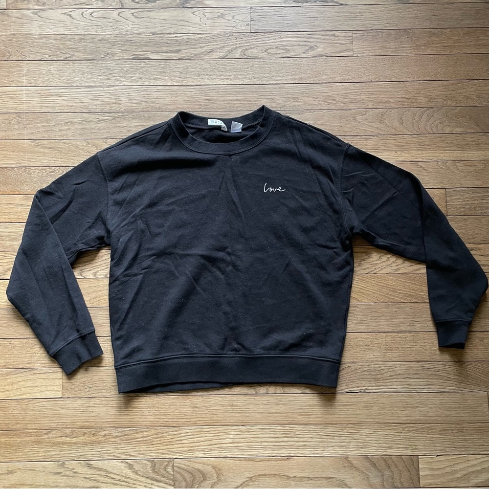 Black love sweater size M H&M